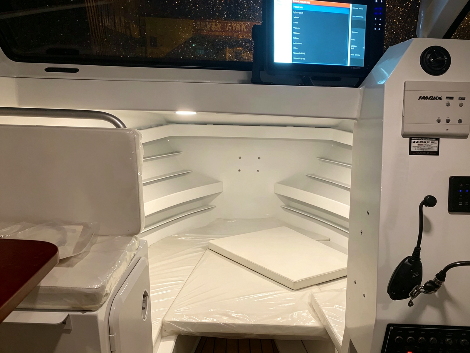 34FT Large Aluminum Offshore Pontoon Fishing Boat 8 Person Twin 200-300HP 550L Fuel Tank - 图片 7